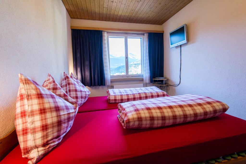 Hotel Pez Ault Disentis Chambre photo
